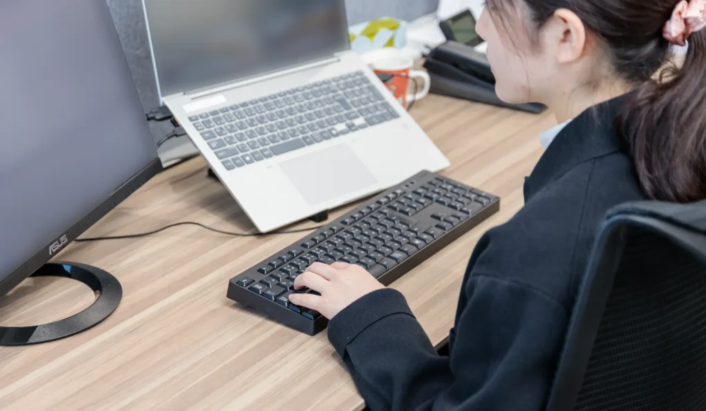 システム開発を行うワードシステムのエンジニア