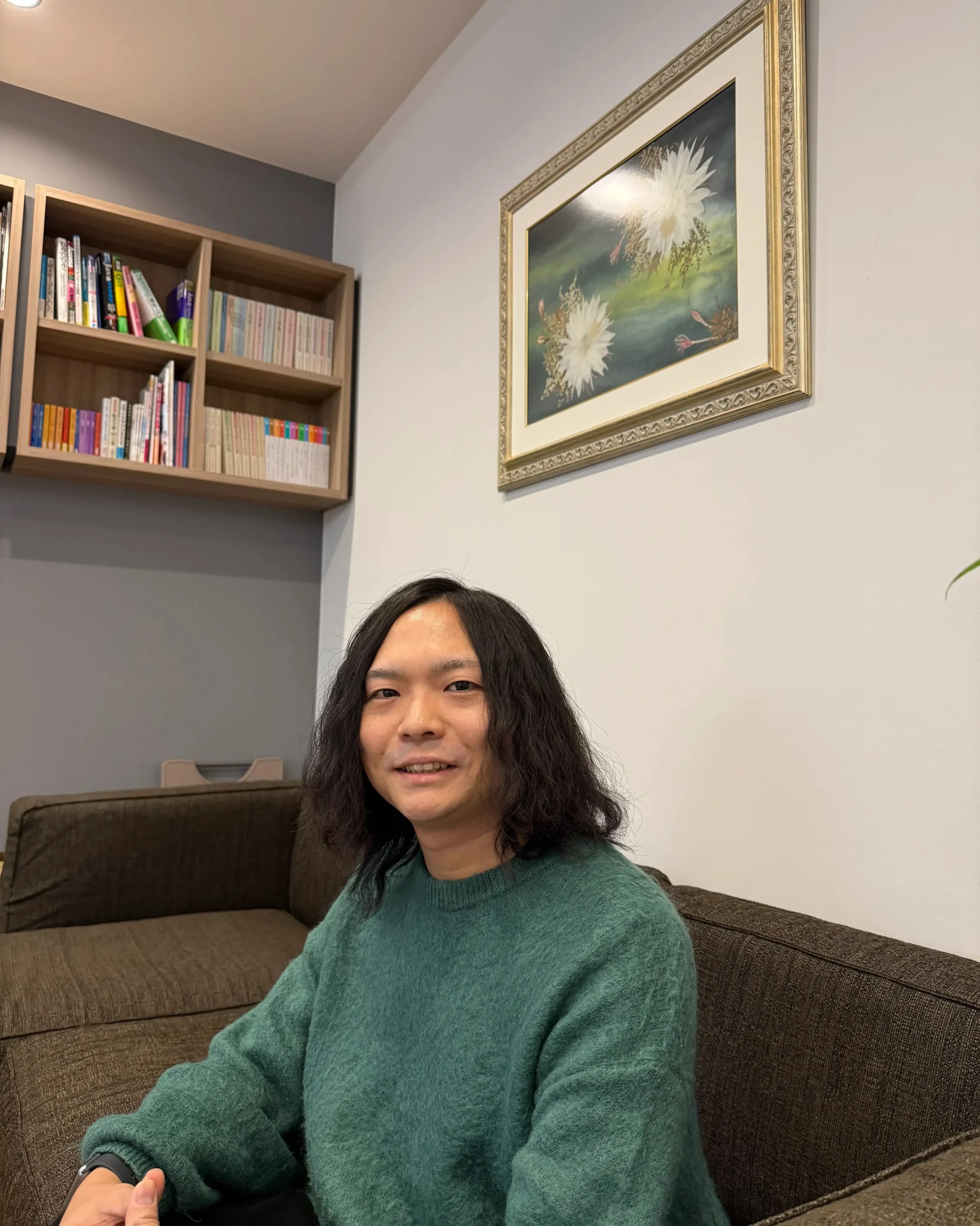 先輩社員の山﨑さん